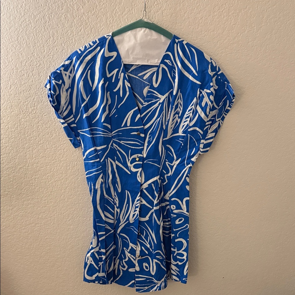 Zara Blue and White Patterned Top